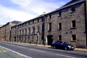 Yardhead Distillery���ȁH