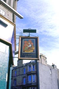 Pub "Coopers Resc"�̊Ŕ�