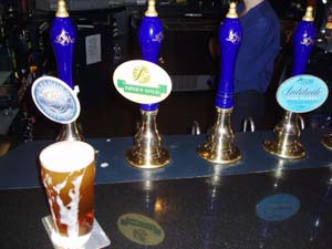 �ƂĂ������Ă��܂��|���v�̑O