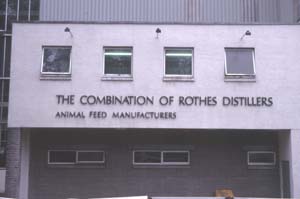 �_�[�N�O���C���H��